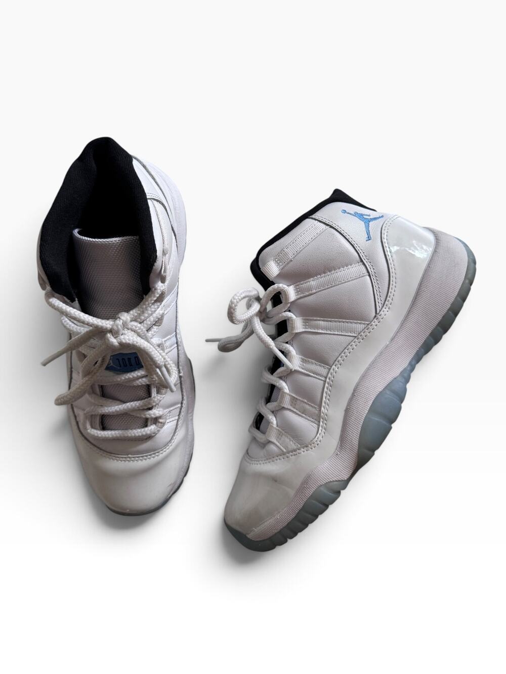 Air Jordan 11 Retro Sneakers ‘Legend Blue’